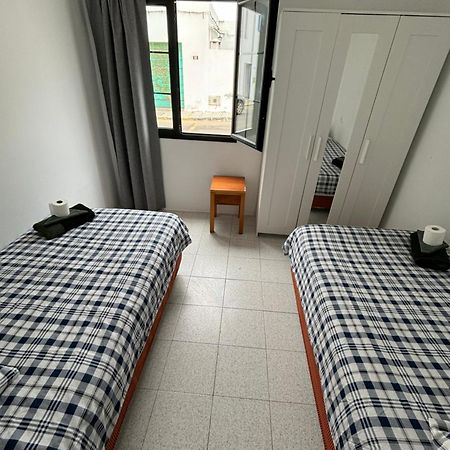 Habitaciones Famara 15 エクステリア 写真