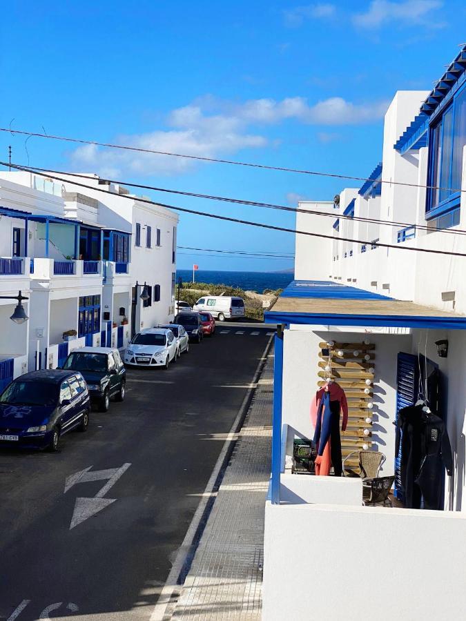 Habitaciones Famara 15 エクステリア 写真