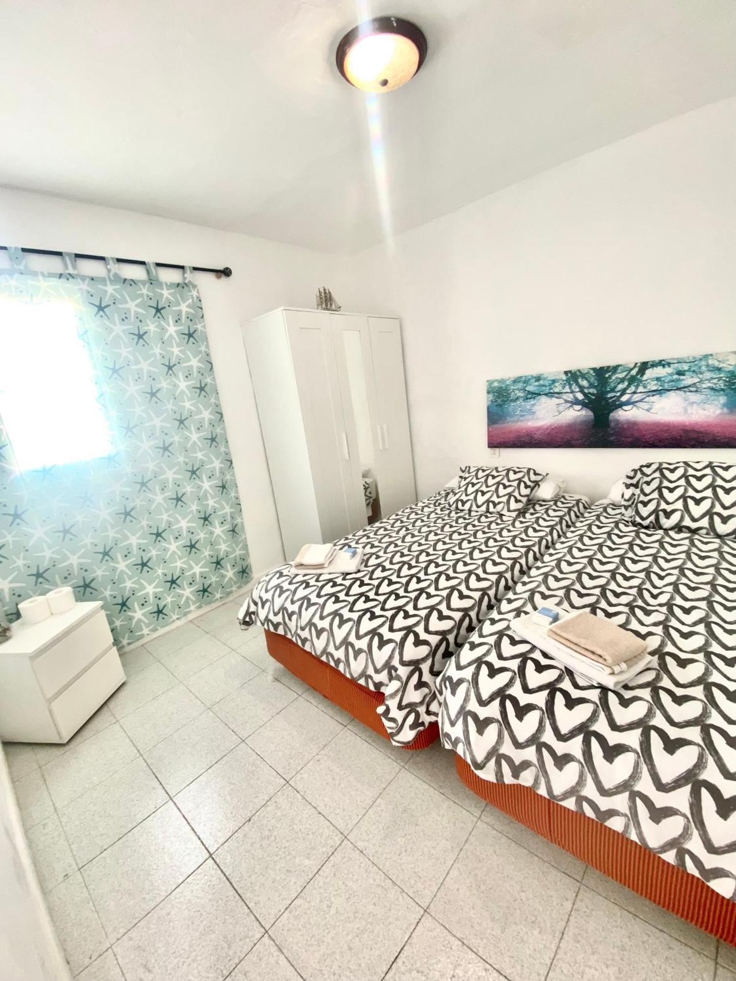 Habitaciones Famara 15 エクステリア 写真