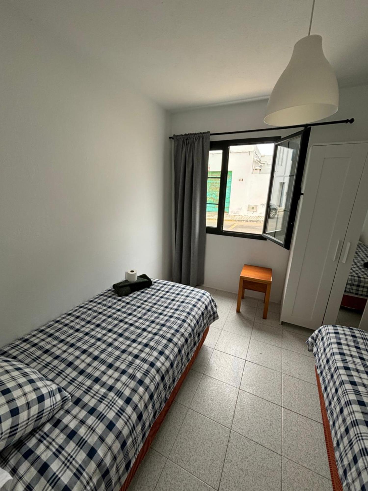 Habitaciones Famara 15 エクステリア 写真